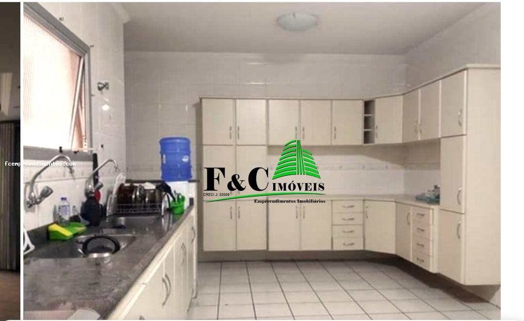 Apartamento, 4 quartos, 224 m² - Foto 1