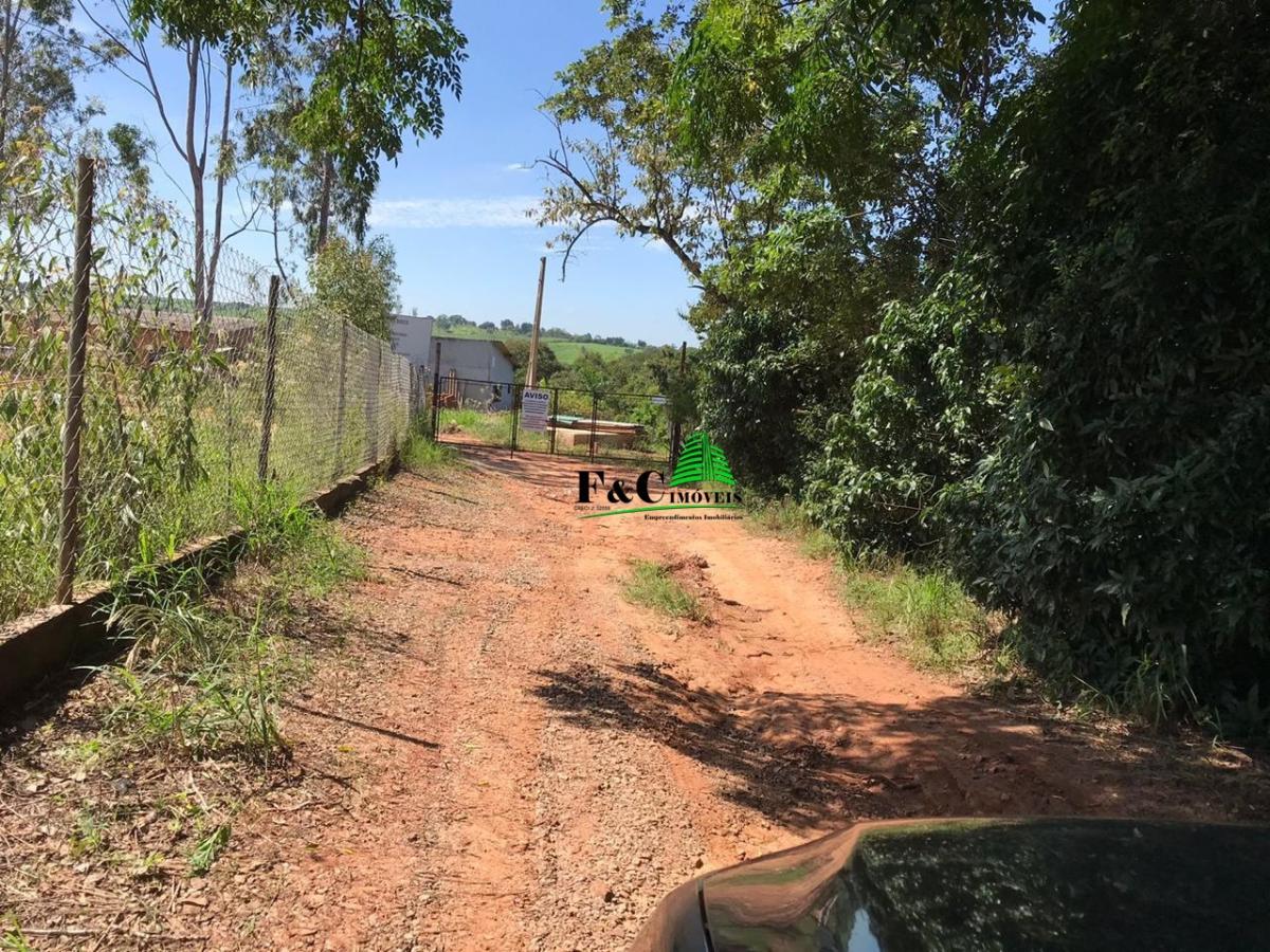 Chácara, 2 quartos, 920 m² - Foto 2