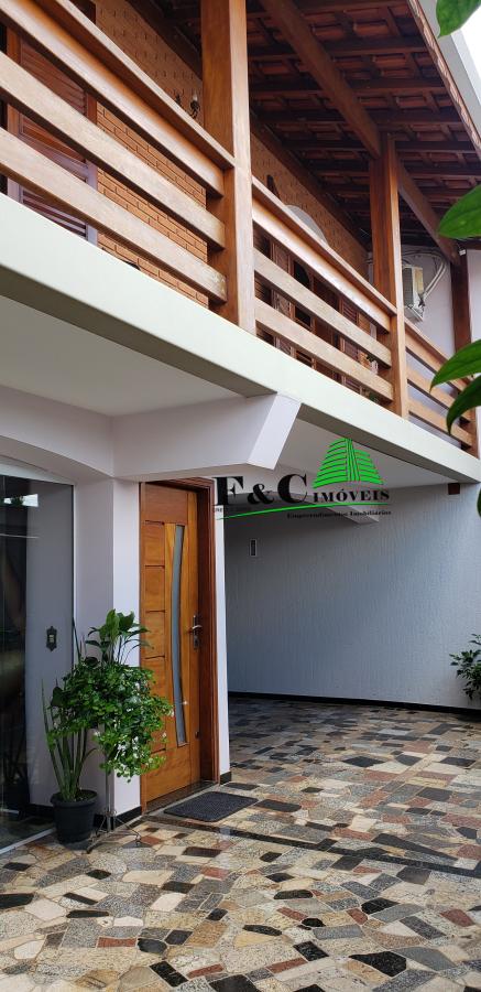 Casa, 3 quartos - Foto 1