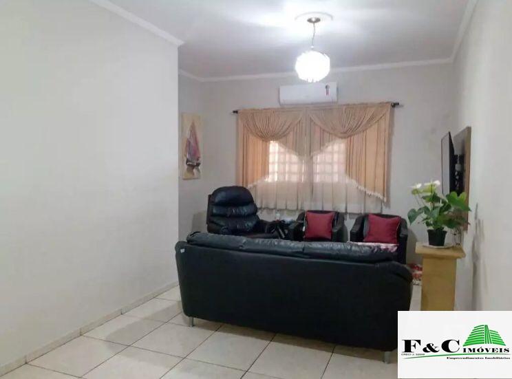 Casa, 3 quartos - Foto 2