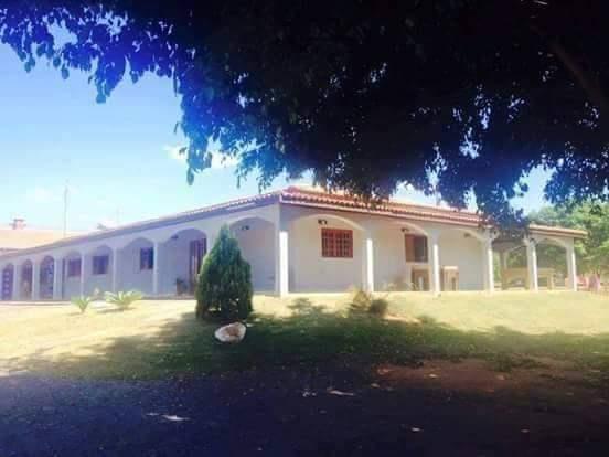 Chácara, 6 quartos, 3600 m² - Foto 2