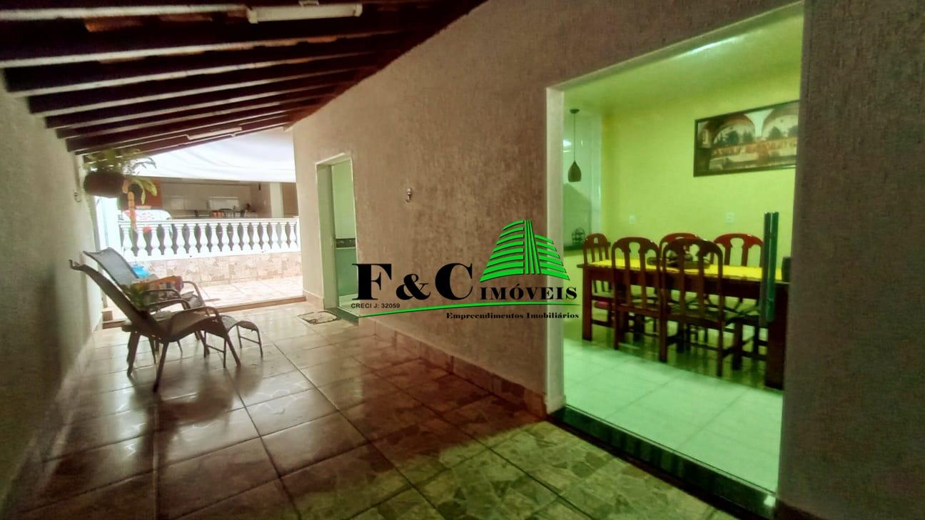 Casa, 3 quartos - Foto 1