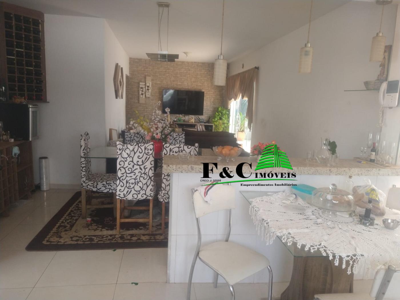 Casa, 3 quartos - Foto 1