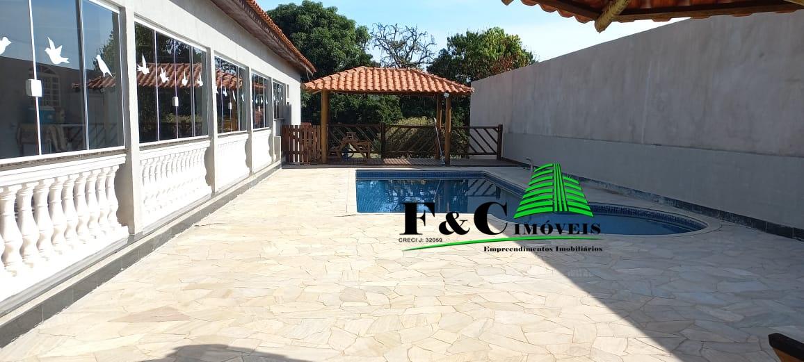 Chácara, 3 quartos, 1000 m² - Foto 1