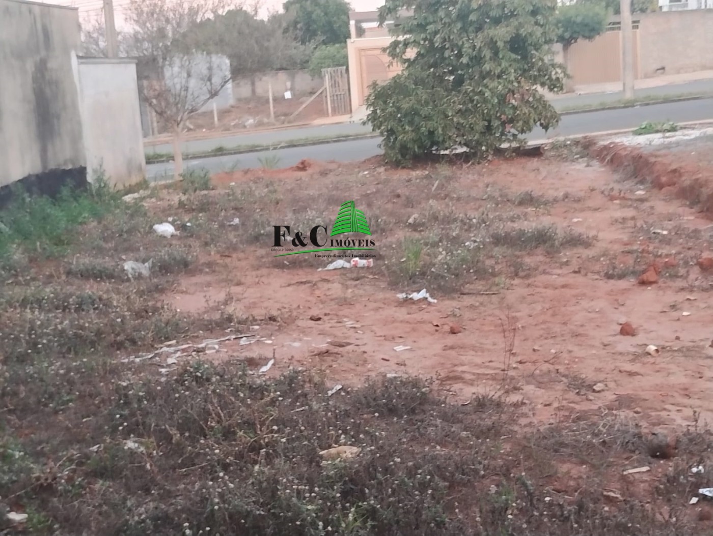 Terreno, 202 m² - Foto 2