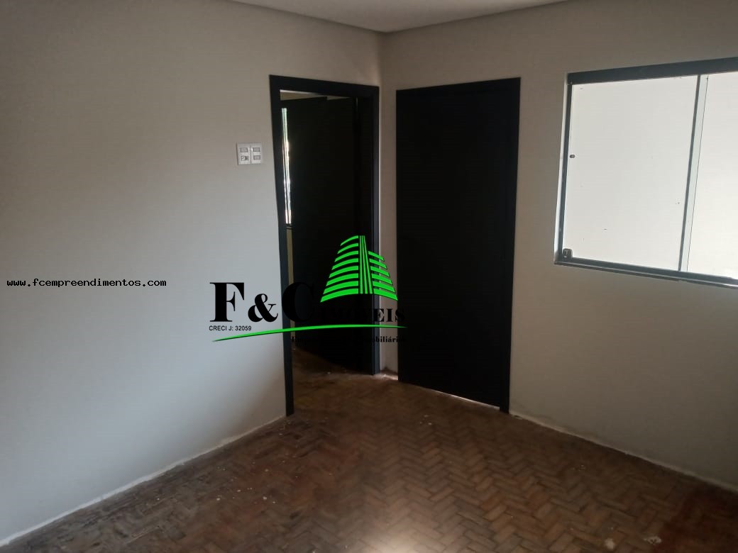 Casa, 2 quartos, 200 m² - Foto 3