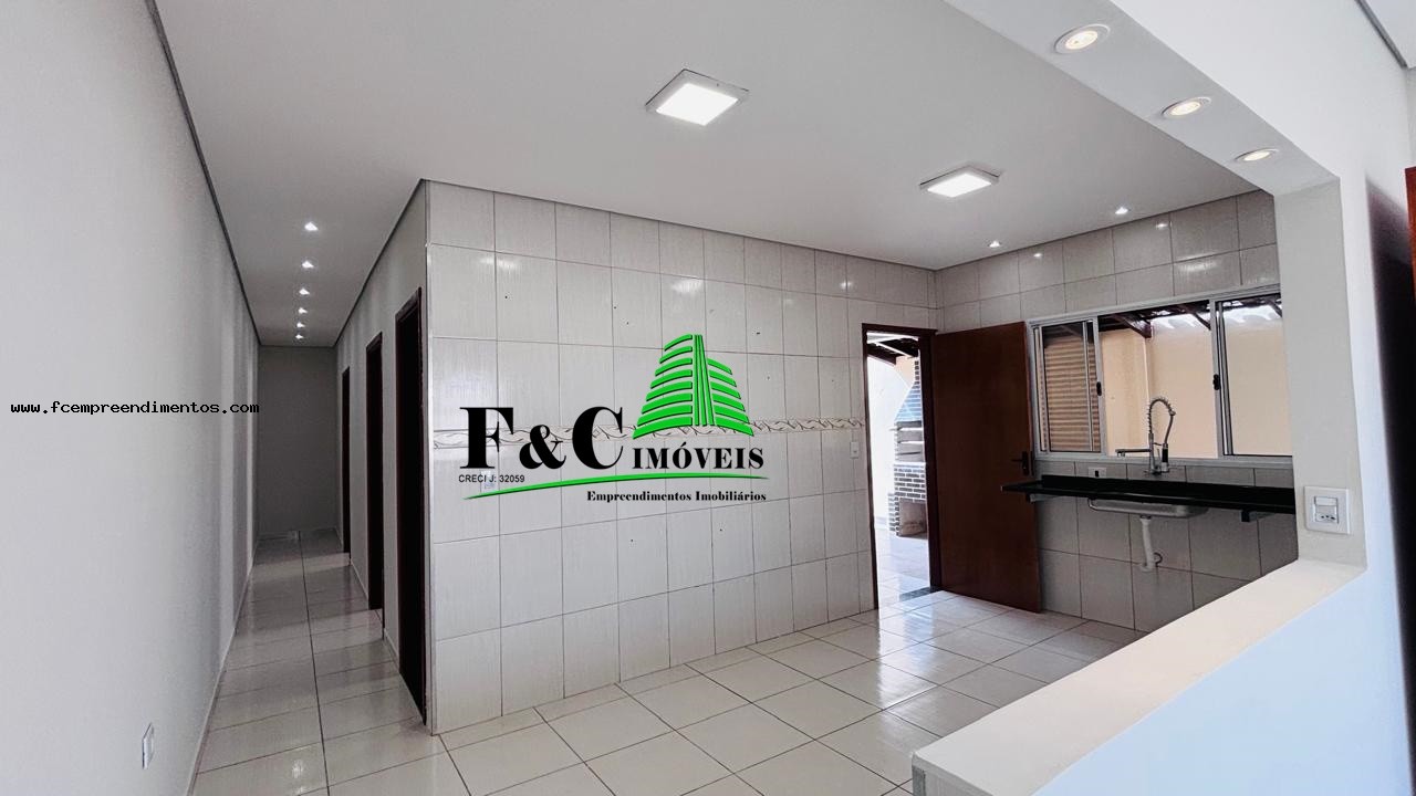 Casa, 2 quartos, 200 m² - Foto 1