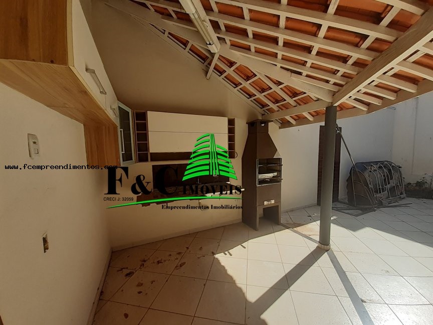 Casa, 3 quartos - Foto 2