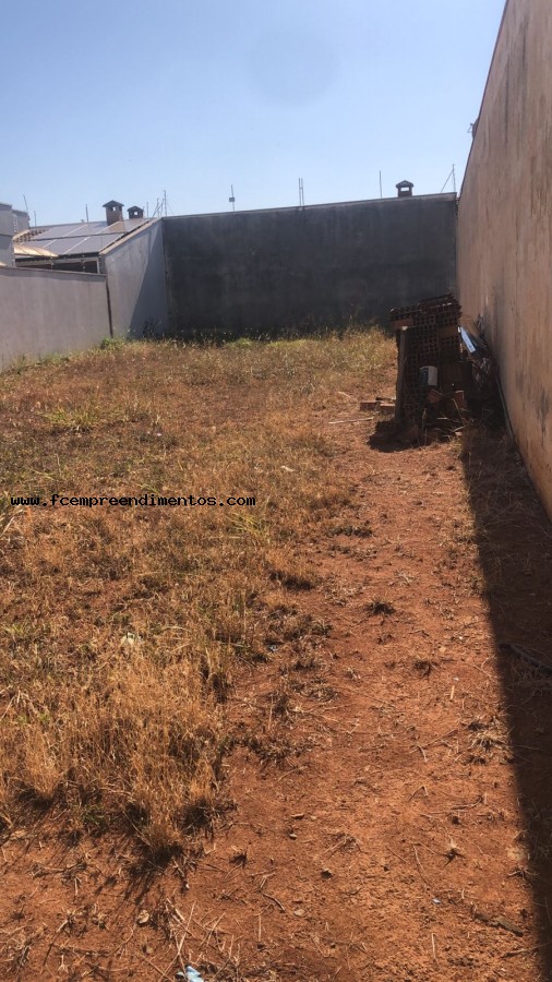 Terreno, 300 m² - Foto 1