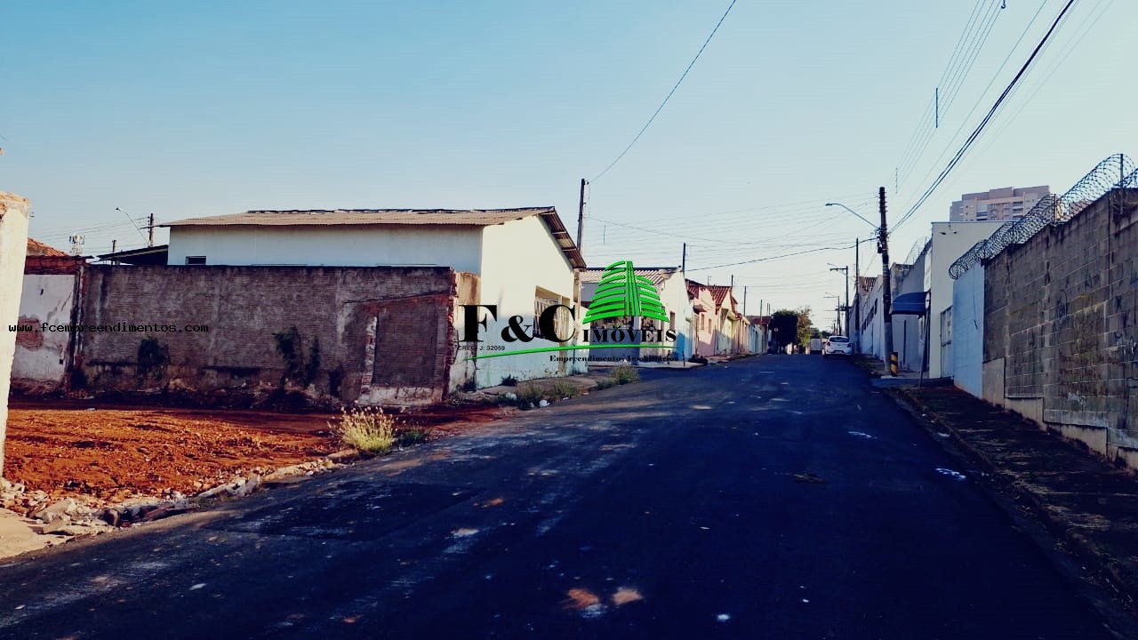 Terreno, 300 m² - Foto 2