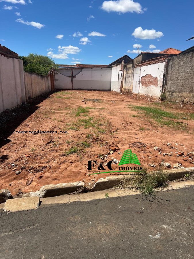 Terreno, 300 m² - Foto 1