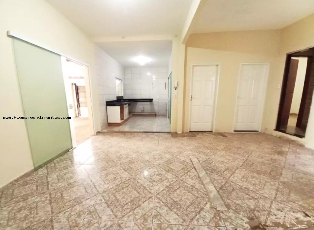 Casa, 4 quartos, 145 m² - Foto 2