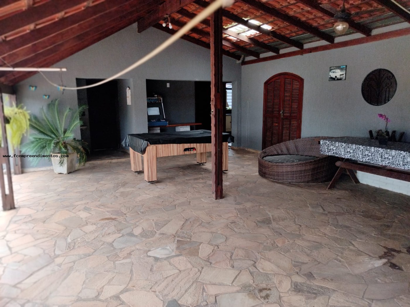 Chácara, 3 quartos, 1380 m² - Foto 3