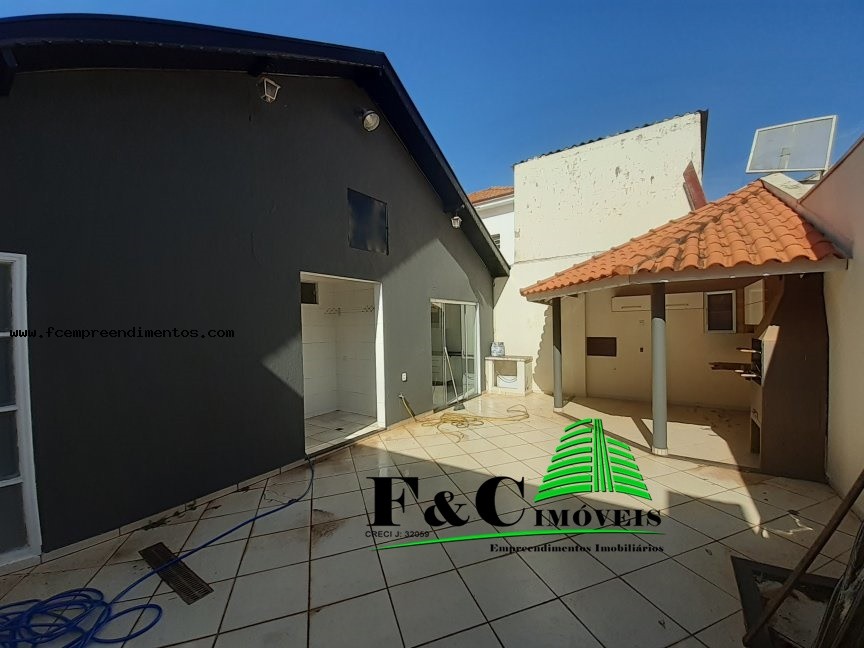 Casa, 3 quartos - Foto 1