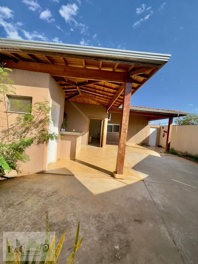 Casa, 3 quartos - Foto 1