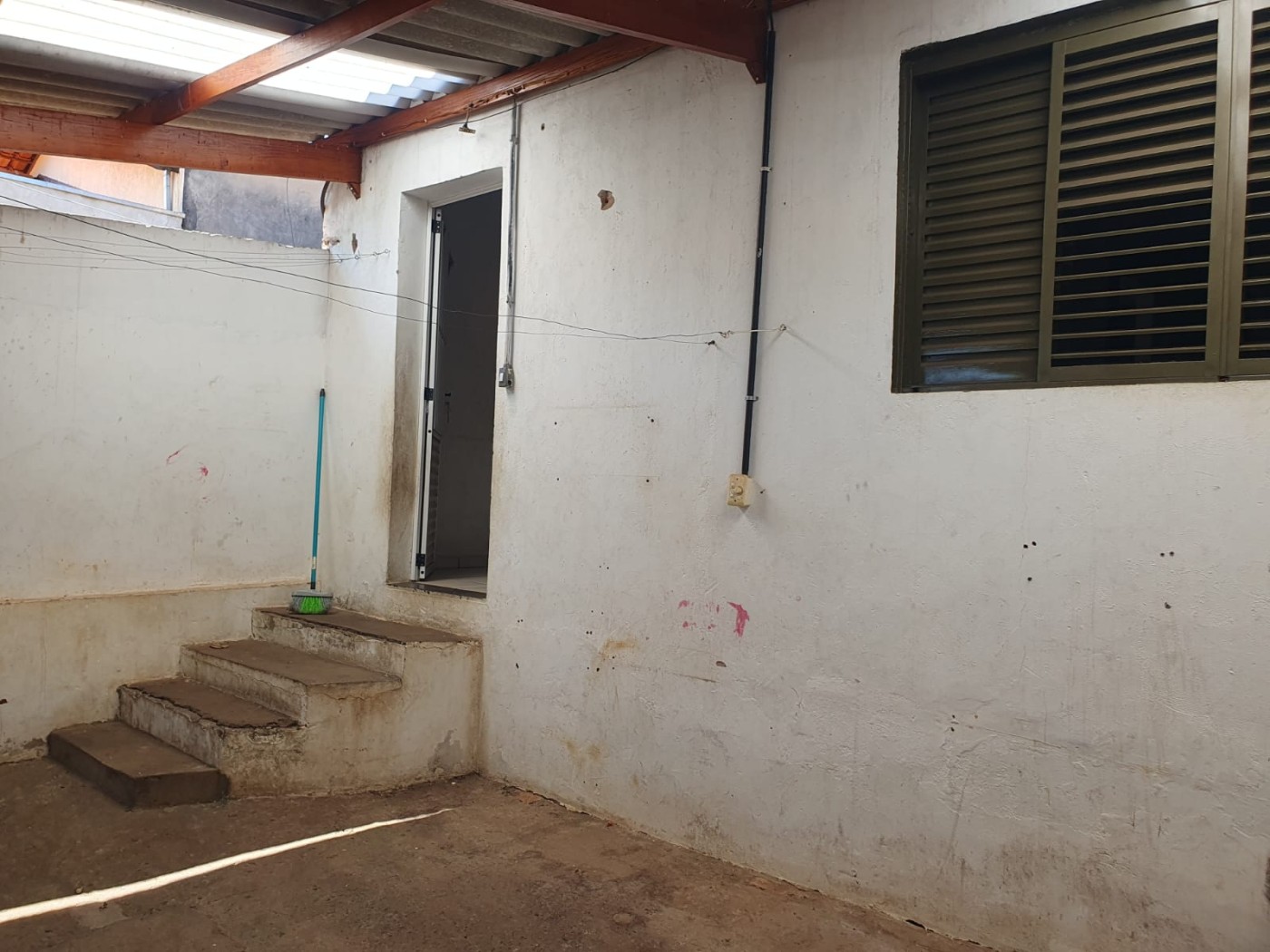 Casa, 6 quartos - Foto 1