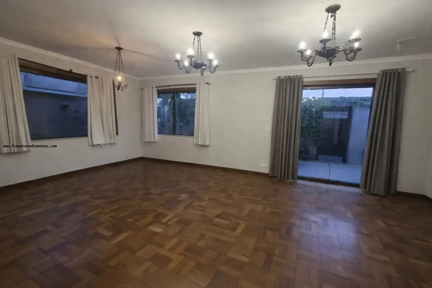 Casa, 3 quartos, 321 m² - Foto 8