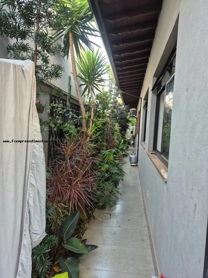 Casa, 3 quartos, 321 m² - Foto 17
