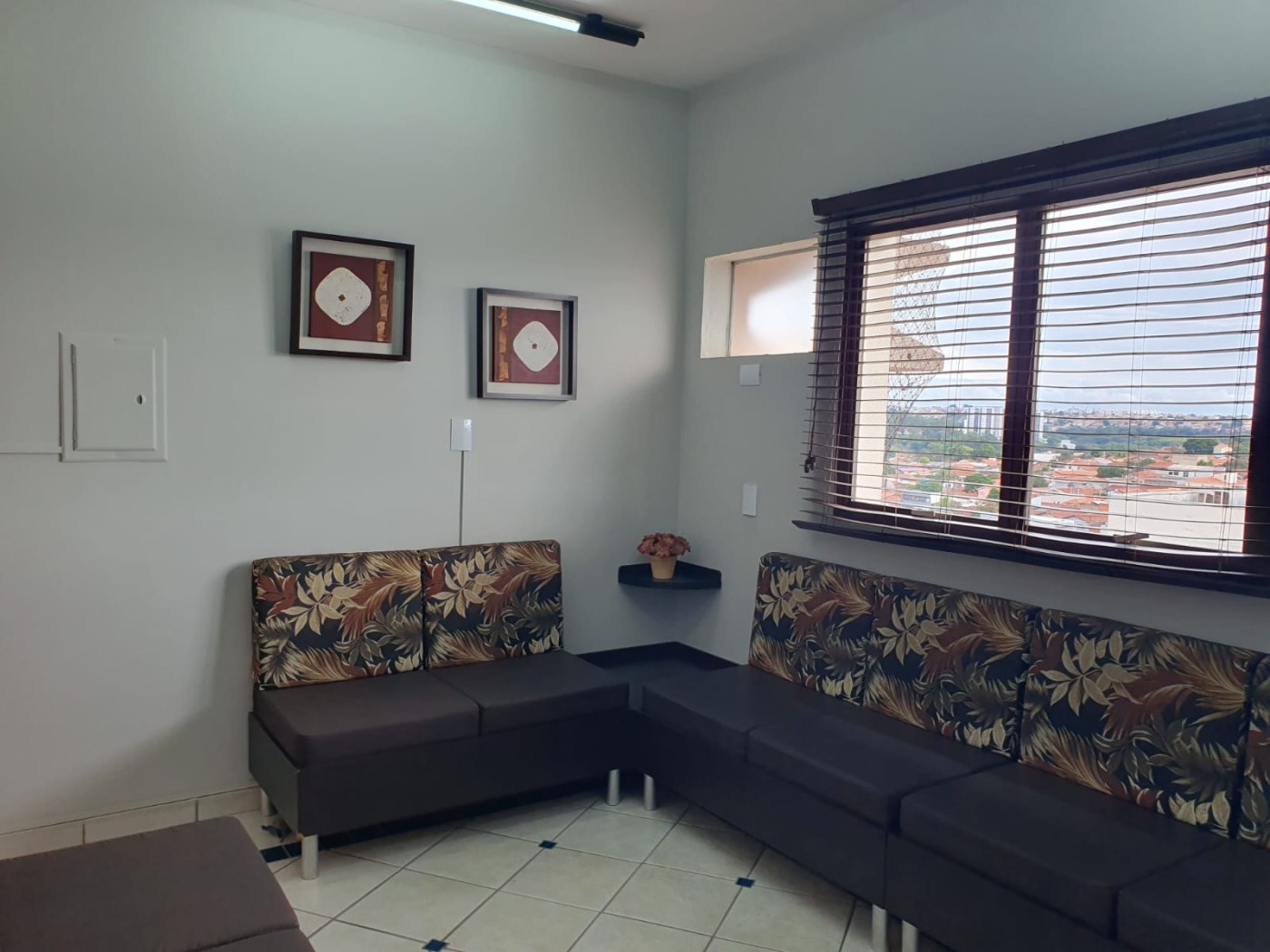 Sala-Conjunto, 75 m² - Foto 1