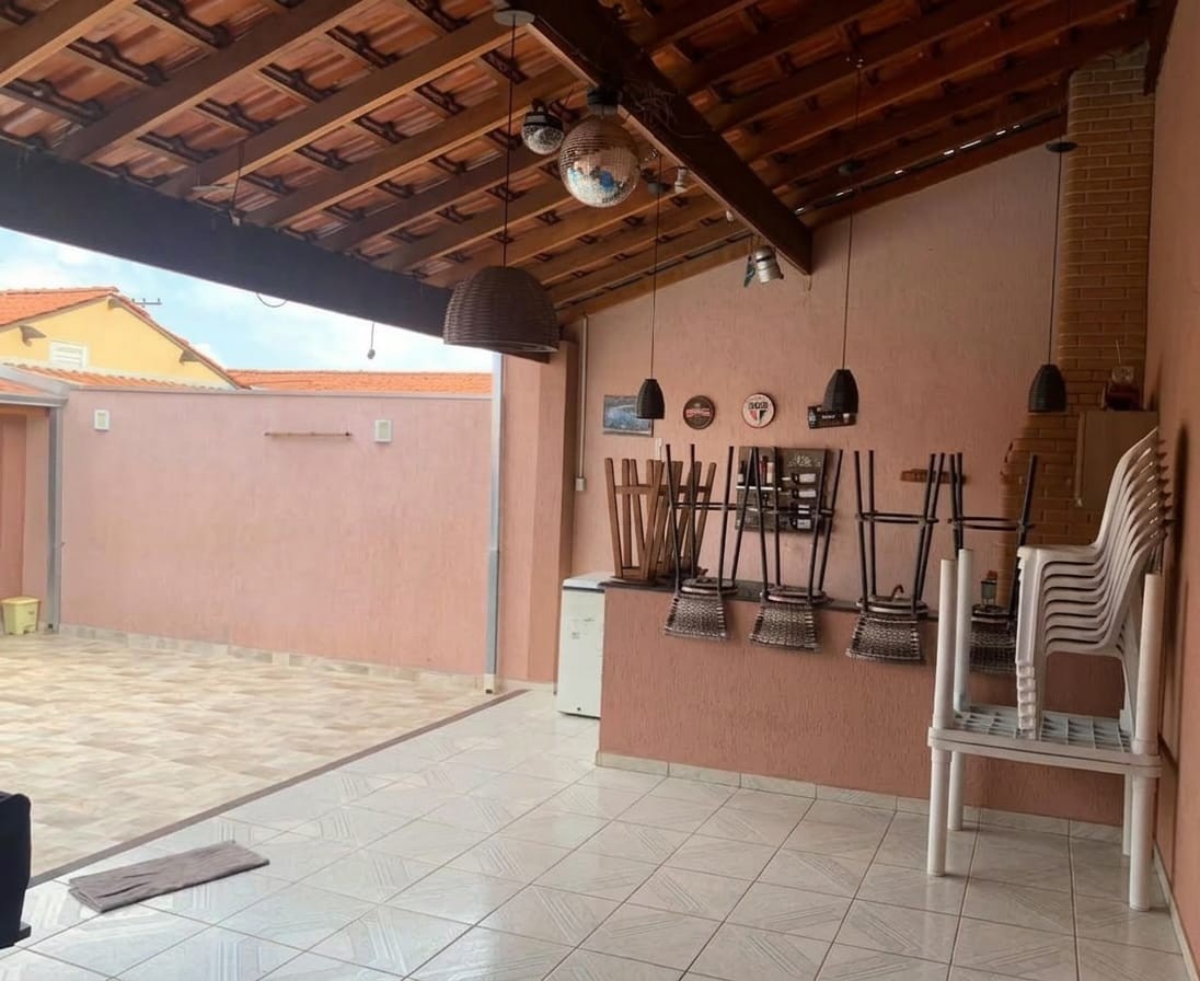 Casa, 3 quartos, 180 m² - Foto 3