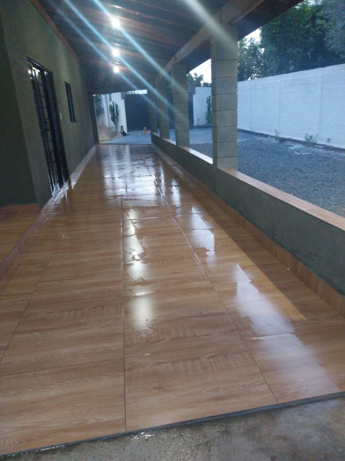 Chácara, 4 quartos, 1350 m² - Foto 1