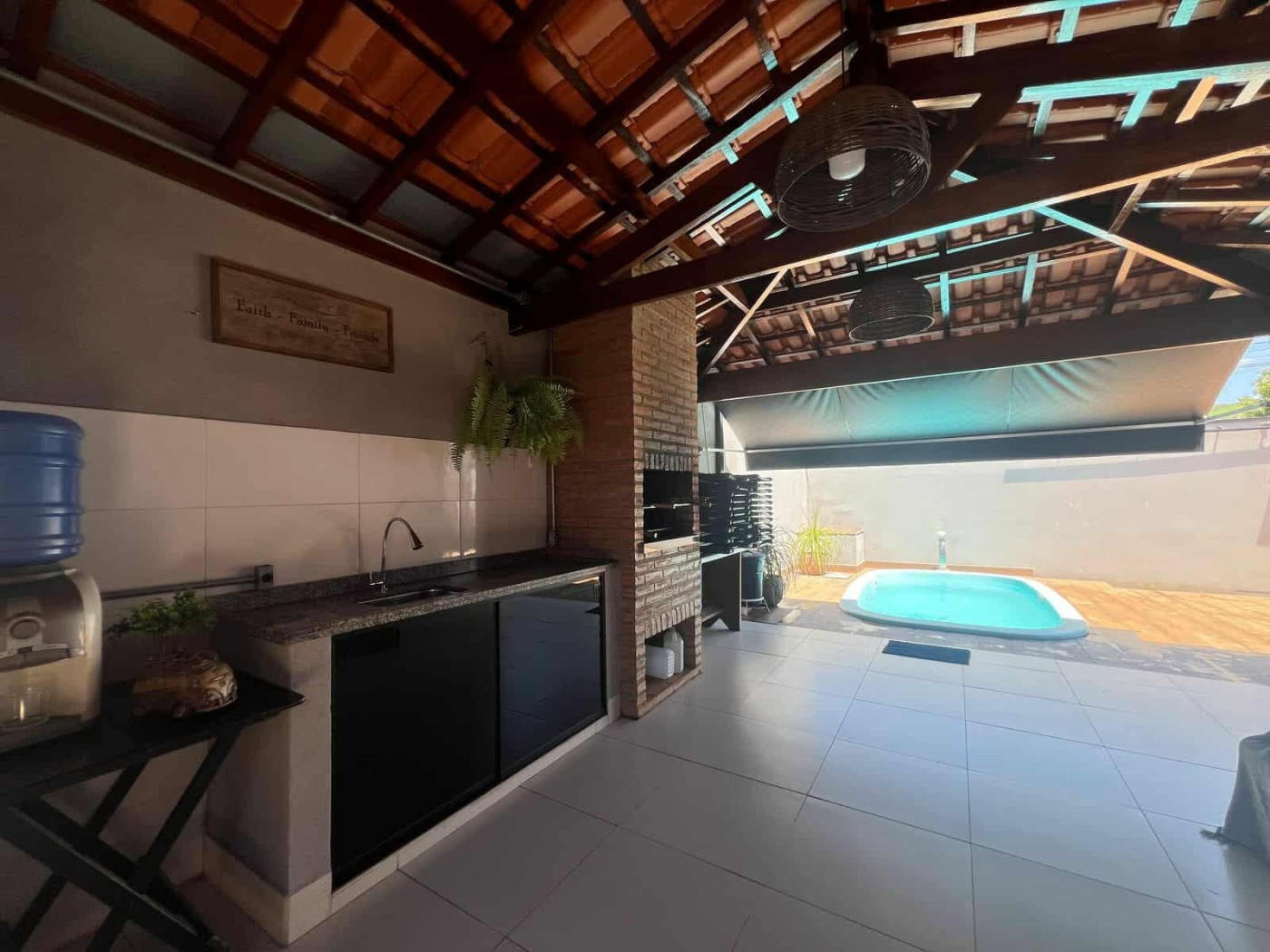Casa, 3 quartos - Foto 1