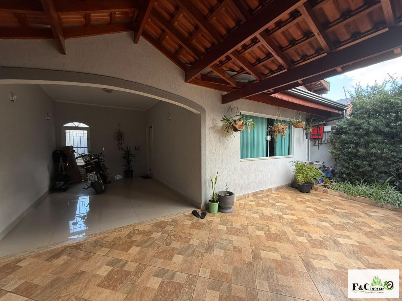 Casa, 3 quartos - Foto 1
